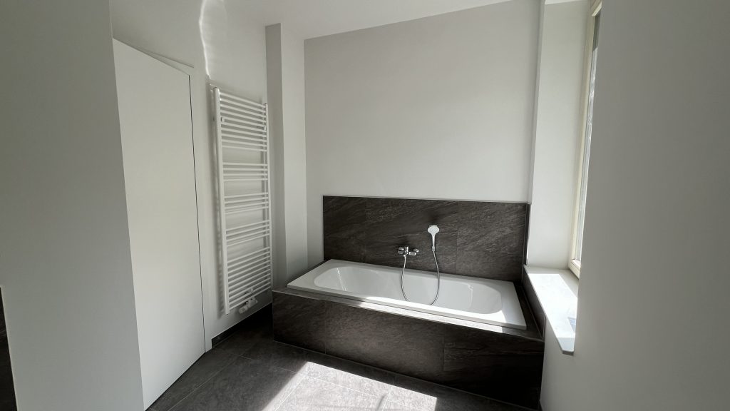 2025-06-11 15.44.04 Innenansicht Wohnung 12