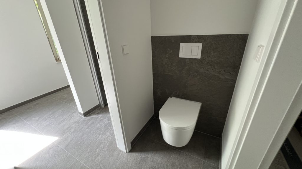 2025-06-11 15.45.06 Innenansicht Wohnung 12