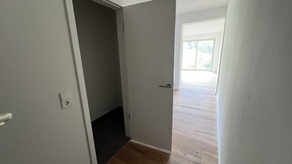 2025-07-10 12.05.03 Innenansicht Wohnung 12