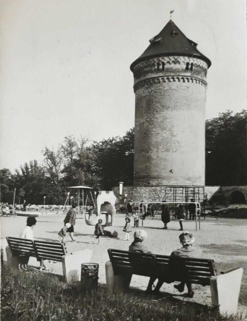 2023-03-16 20.40.57 Terrassen Café Schloss Osterstein Gera