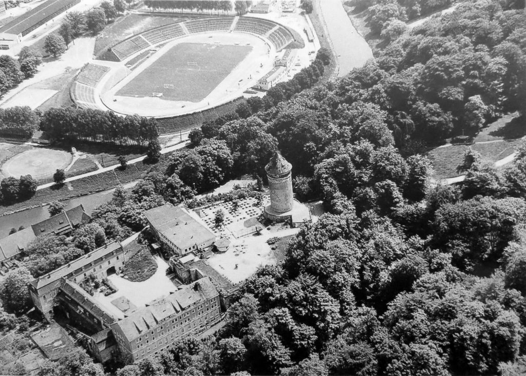 2023-03-16 21.05.10 Terrassen Café Schloss Osterstein Gera