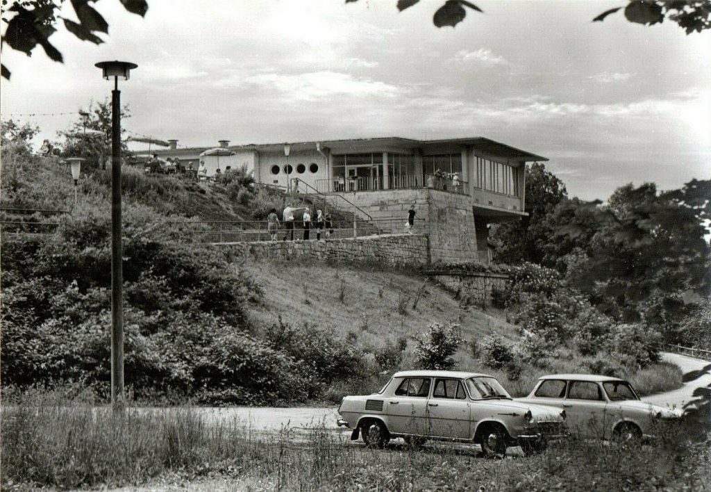 2023-03-16 21.10.37 Terrassen Café Schloss Osterstein Gera